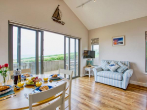 Beautiful Seaside Holiday Home